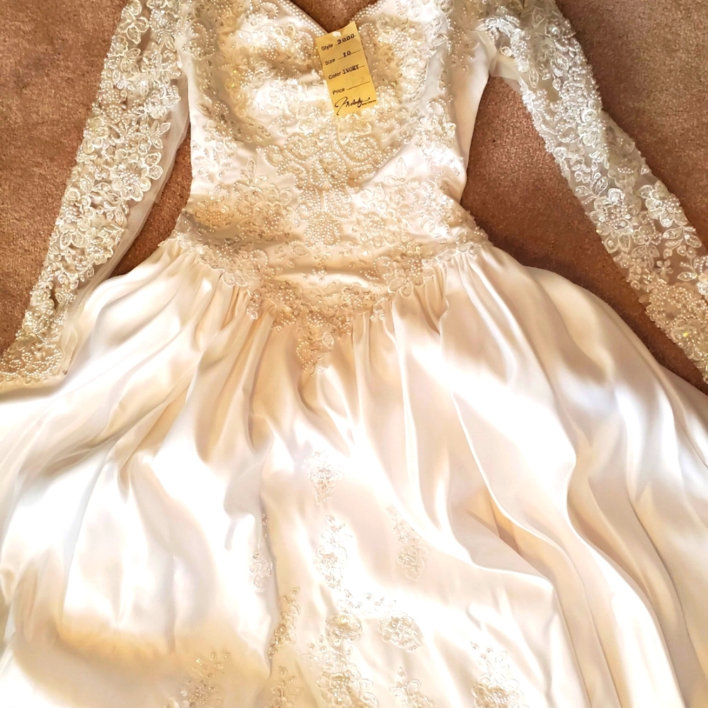 Sequined Ivory Wedding gown with pearls